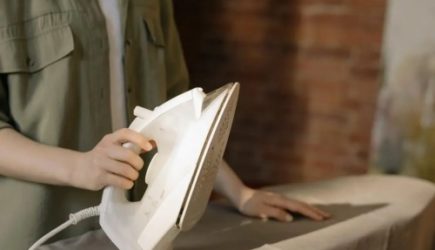 Выдавите зубную пасту на утюг &mdash; эффект превзойдет ожидания: станете делать так постоянно