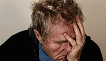 Чайная ложка этой специи &mdash; головная боль пройдет: врач назвал эффективное средство