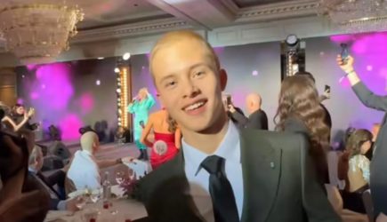 Словивший звезду актер &#171;Слова Пацана&#187; унизил поклонников