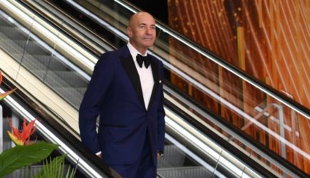 Игорь Крутой вслед за Наташей Королевой улетел в США к своей матери