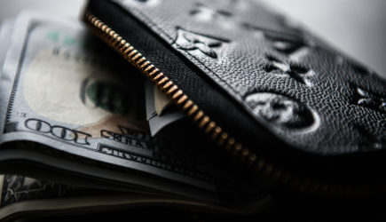 Крупнейший банк Китая остановил все расчеты с РФ