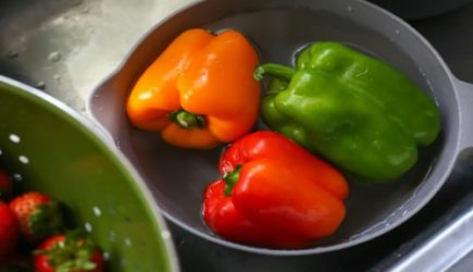 Ешьте и в сыром, и в приготовленном виде: диетолог рассказала о пользе болгарского перца
