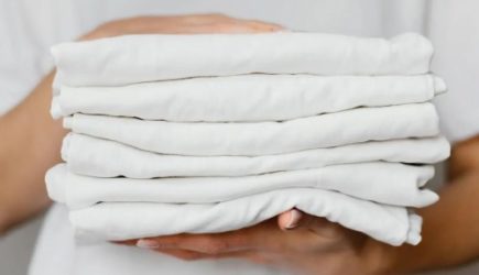 Тусклая белая одежда снова начнет сиять: 2 гениальных трюка