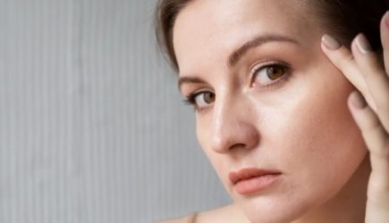 Отеки под глазам: почему они появляются на самом деле &ndash; 3 главные причины