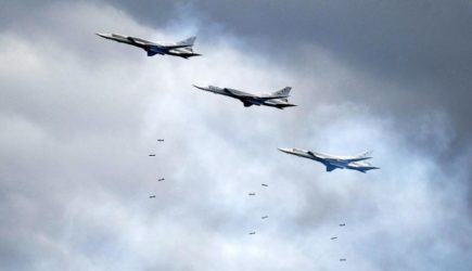 Киев предупредил о&nbsp;ракетной опасности&nbsp;&mdash; три российских ракетоносца над Ч&euml;рным морем