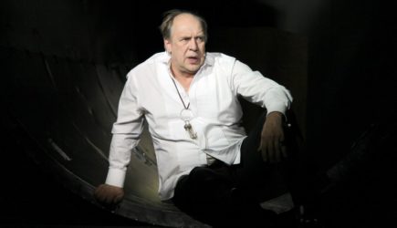 Беглого Феклистова из «Сватов» разгромили: «Заражен гнилью»