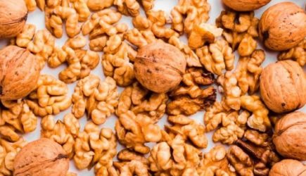 Что творит один грецкий орех &mdash; хозяйки визжат и повторяют трюк