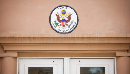 Посольство США и МИД Британии предупредили об угрозе атак в России