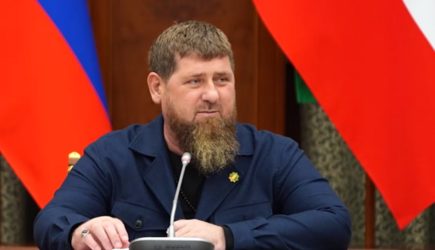 Кадыров поздравил россиян с началом священного месяца Рамадан