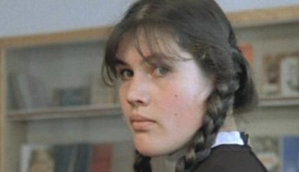 Выучилась на звонаря и уехала в глушь: как живет актриса, сыгравшая Алену в фильме &laquo;Вам и не снилось&raquo;