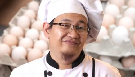 Не омлет и не шакшука: китайцы по-особенному готовят яйца &mdash; это ужасно