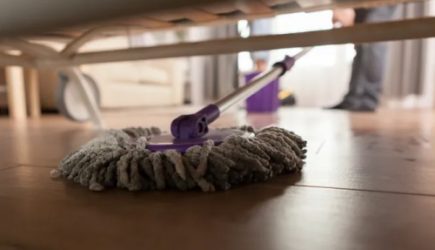 Обычная пыль может спровоцировать рак и проблемы с гормонами: исследования учёных