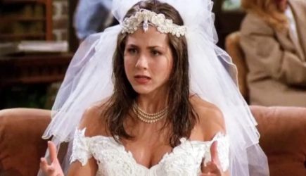 Иначе семья распадется: эти подарки запрещено вручать молодоженам