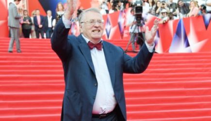 Не пришел на похороны, сбежал за границу и скупил элитную недвижимость: что стало с сыном Жириновского