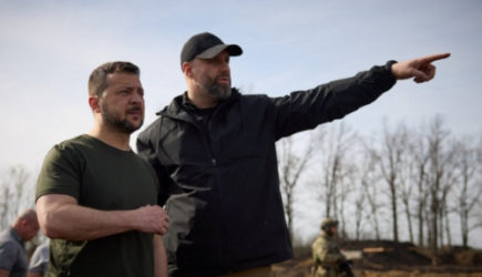 &laquo;Разобьется на вертолете&raquo;. Рогов сказал, как США могут устранить Зеленского