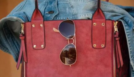 Почему нельзя носить солнцезащитные очки на голове в качестве ободка: 3 объяснения