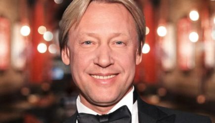 Не русский, хоть и голубоглазый блондин: вот кем оказался по национальности Харатьян