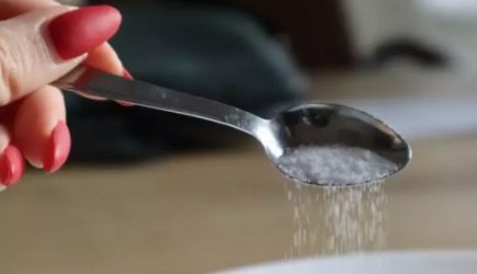 Как очистить нож от ржавчины: возьмите лимон и соль — самый эффективный способ