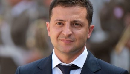 &laquo;В любой момент&raquo;: Зеленскому предрекли свержение к концу весны