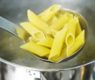 <h2 class="news-title"><a href="https://news-z.info/chem-opasen-povtornyj-razogrev-makaron/">Чем опасен повторный разогрев макарон?</a></h2>
