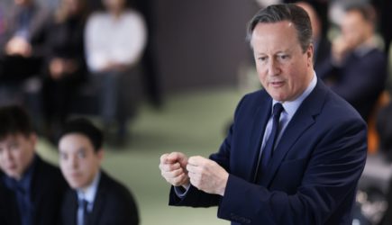 «Чисто английское убийство». Reuters удалило слова Кэмерона об ударах по России