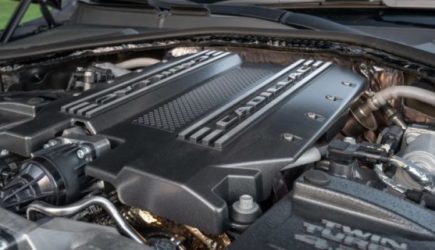 Cadillac отказался от плана быстрой и полной электрификации