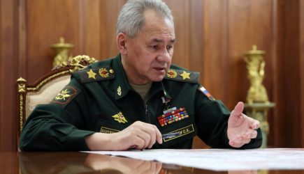 Новость об отставке Шойгу попала на обложки западных СМИ