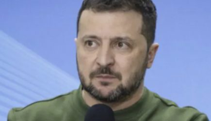 Медведев допустил, что на&nbsp;Зеленского могут устроить покушение, как на&nbsp;Гитлера в&nbsp;1944-м