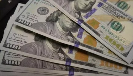 «Деньги будут литься рекой»: после 25 мая 2024 года 3 знаков зодиака ждет финансовый рост