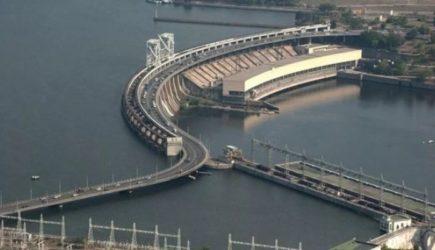Украина открыла все шлюзы на&nbsp;плотине ДнепроГЭС