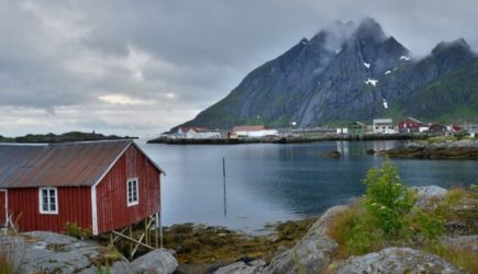 Запретом на въезд туристов из России Норвегия похоронила демократию &ndash; политолог Марков