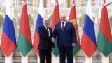 Путин пригласил Лукашенко в Россию