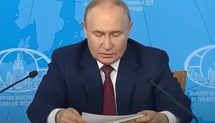 Политконсультант объяснил значение &laquo;мирного плана&raquo; Путина