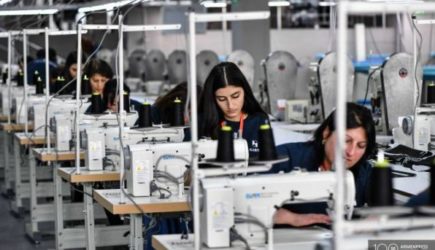 Немцы отказали, россияне согласились: армянским швейным фабрикам заплатят в&nbsp;драмах