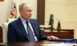 Путин подписал закон о &#171;налоговом кешбэке&#187; для семей с детьми