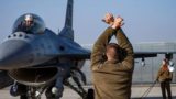 В небе Харьковской области замечены F-16