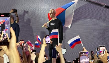 «Победа скоро»: SHAMAN сделал громкое предсказание о России