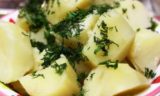 Какой картофель полезнее — вареный или печеный: запомните это навсегда