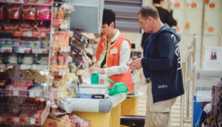 &laquo;Компенсируют за счет покупателей&raquo;: всем, кто ходит в магазины, рассказали крайне неприятные новости
