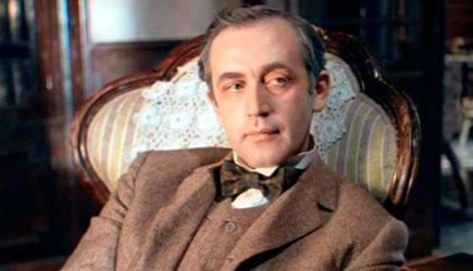 Экстренно госпитализировали: что случилось с 89-летним «Шерлоком» Ливановым