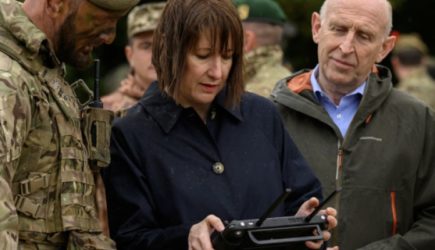 &laquo;Вы идиотка&raquo;. На Западе раскритиковали главу Минфина Британии из-за слов о Путине и новой помощи Киеву