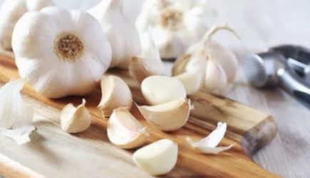 «Любите есть чеснок ежедневно? Вот что произойдет с вашим телом