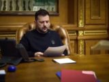 Зеленский сделал тяжелое признание о Крыме и Донбассе