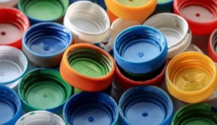 Только не выбрасывайте пластиковые крышечки: они бесценны…