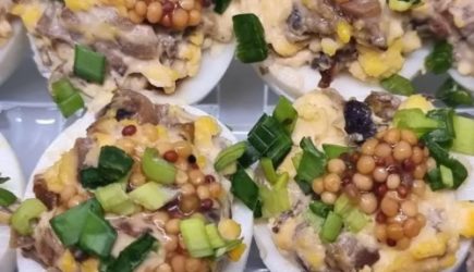 Что категорически запрещено есть с куриными яйцами: список может удивить