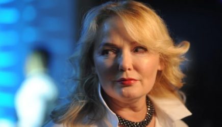 Известную телеведущую бесцеремонно уволили с Первого канала: скандальные подробности всплыли наружу