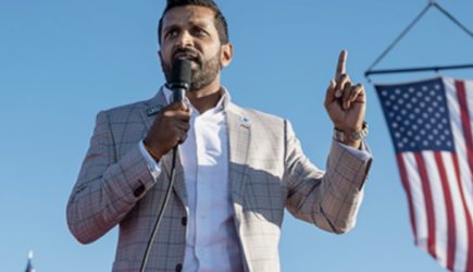 Новый глава ФБР решил начать расследование против Зеленского