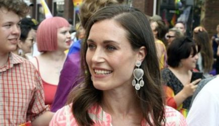 Продолжение скандальной вечеринки с премьером Финляндии: «Ах, как она смотрит…»