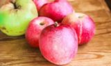 Кому и почему нельзя есть яблоки: серьезные последствия