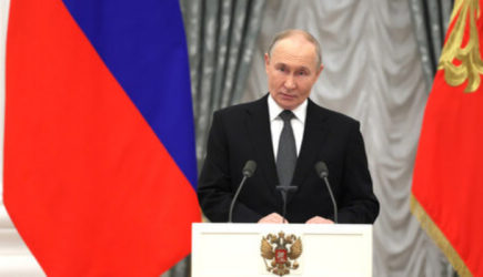 Как надо действовать, уже обозначил Путин: «Где поймаем — там и будем мочить»